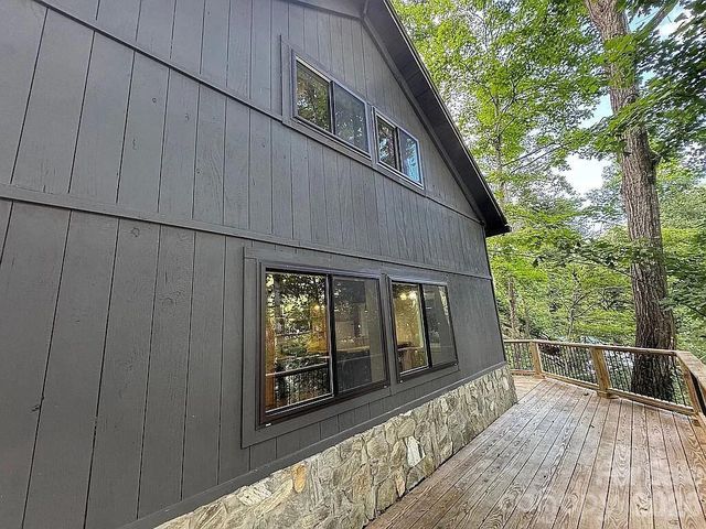 88 Mountain Farm Road, Burnsville, NC 28714