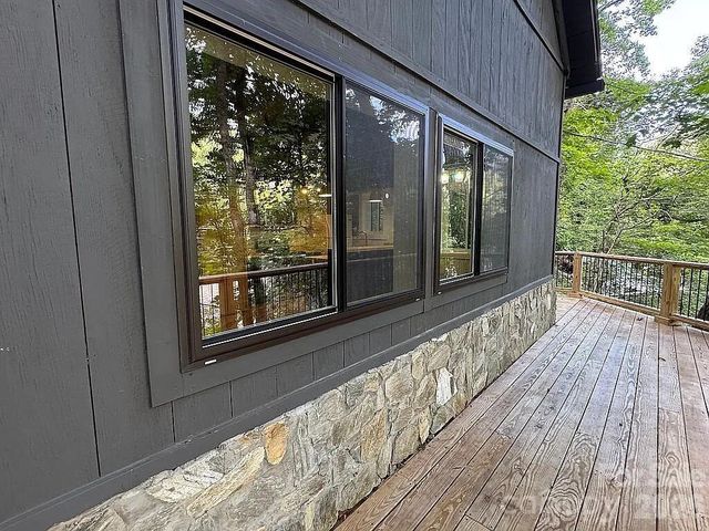 88 Mountain Farm Road, Burnsville, NC 28714