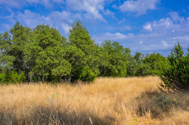 605 Elkhorn Circle, Mountain Home, TX 78058