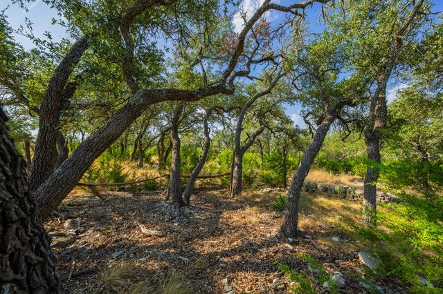 605 Elkhorn Circle, Mountain Home, TX 78058