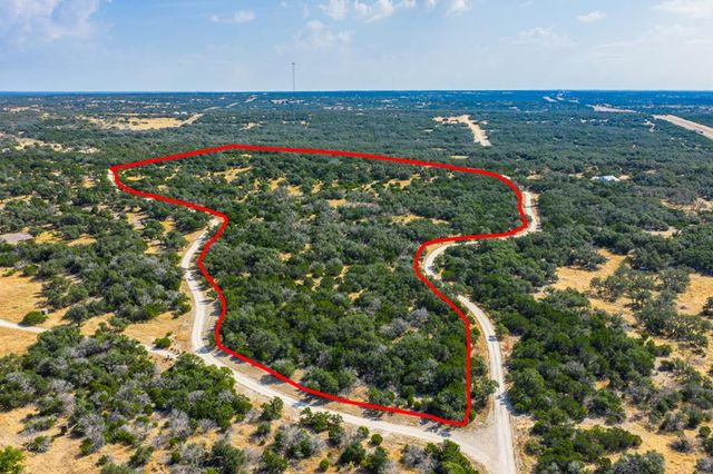 605 Elkhorn Circle, Mountain Home, TX 78058