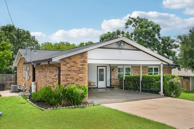 709 Harvey Ave, Burnet, TX 78611