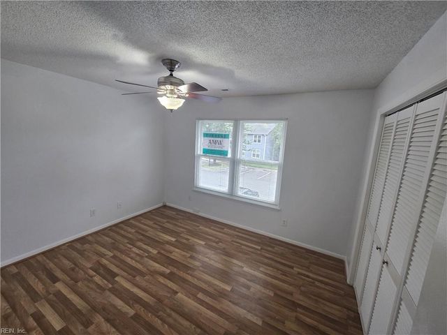12759 Saint James Pl Apt G, Newport News, VA 23602