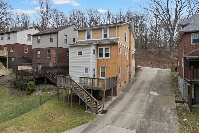 425 Braddock Rd, Forest Hills Boro, PA 15221