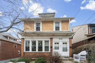 425 Braddock Rd, Forest Hills Boro, PA 15221