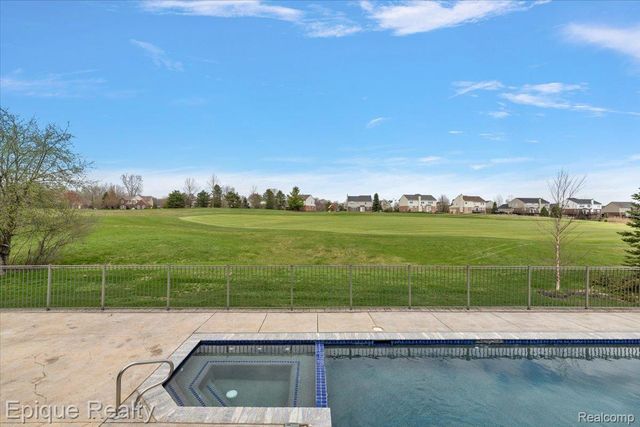 1014 Chelsea Boulevard, Oxford Charter Township, MI 48371
