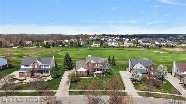 1014 Chelsea Boulevard, Oxford Charter Township, MI 48371