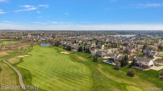 1014 Chelsea Boulevard, Oxford Charter Township, MI 48371