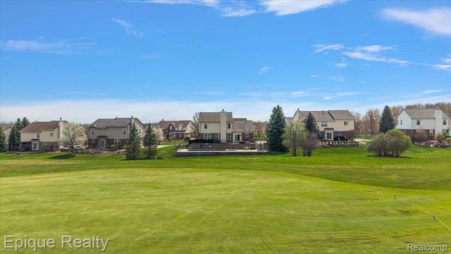 1014 Chelsea Boulevard, Oxford Charter Township, MI 48371