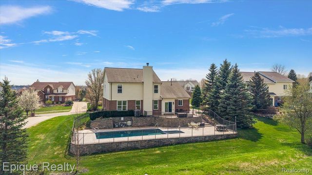 1014 Chelsea Boulevard, Oxford Charter Township, MI 48371