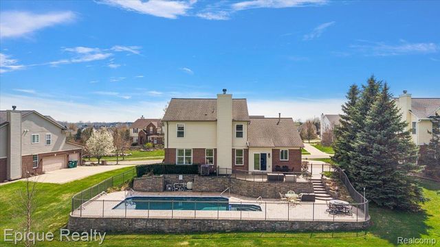 1014 Chelsea Boulevard, Oxford Charter Township, MI 48371