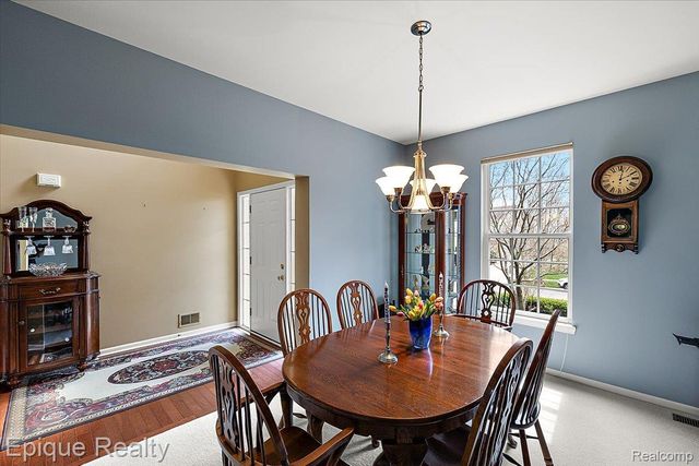 1014 Chelsea Boulevard, Oxford Charter Township, MI 48371