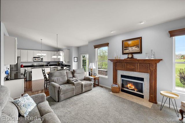 1014 Chelsea Boulevard, Oxford Charter Township, MI 48371