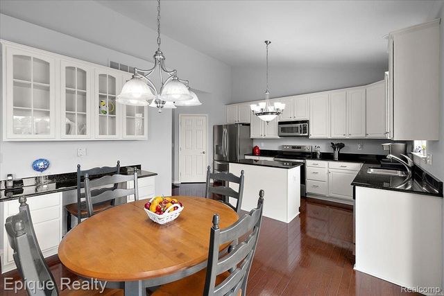 1014 Chelsea Boulevard, Oxford Charter Township, MI 48371