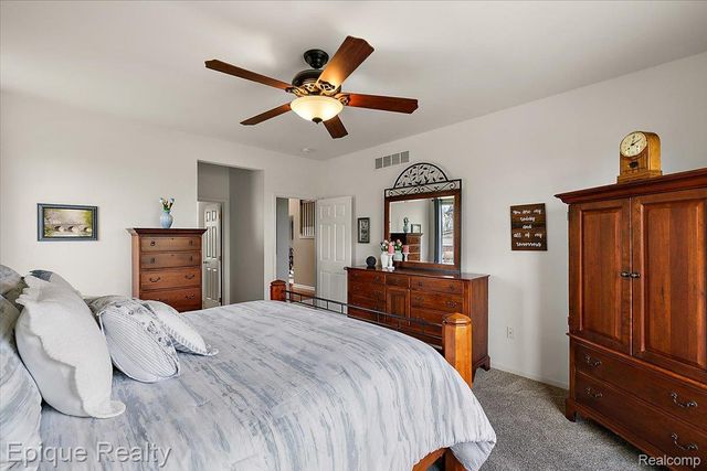1014 Chelsea Boulevard, Oxford Charter Township, MI 48371