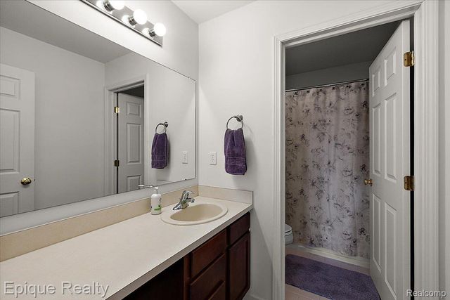 1014 Chelsea Boulevard, Oxford Charter Township, MI 48371