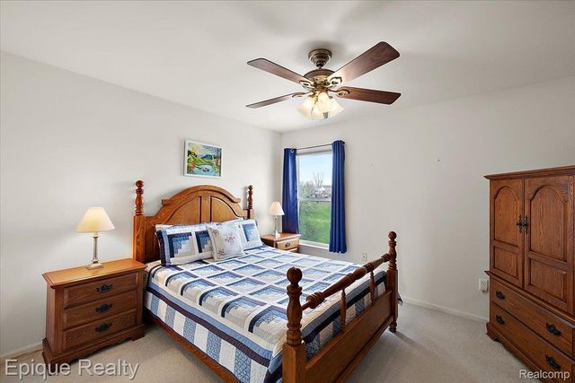1014 Chelsea Boulevard, Oxford Charter Township, MI 48371
