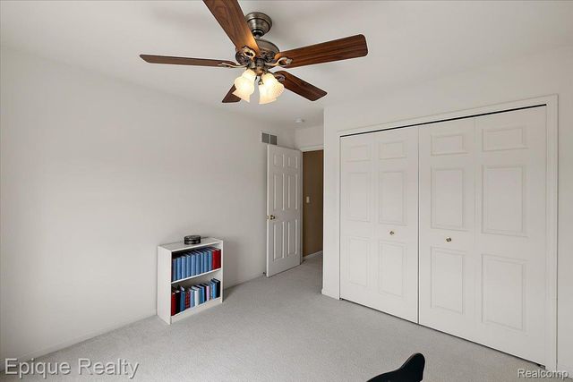 1014 Chelsea Boulevard, Oxford Charter Township, MI 48371