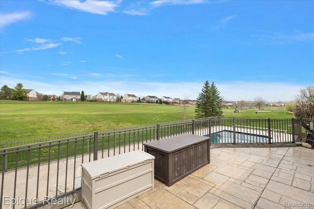 1014 Chelsea Boulevard, Oxford Charter Township, MI 48371