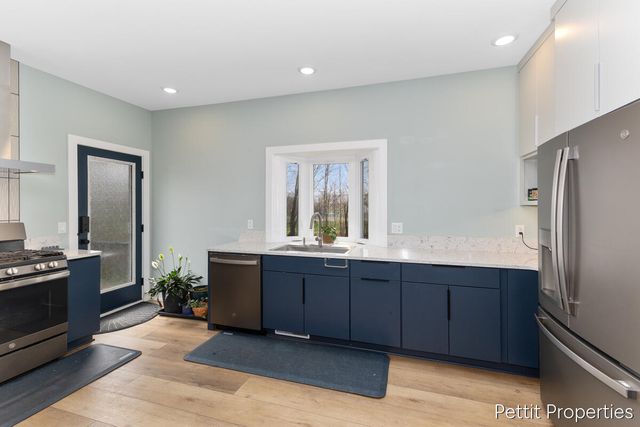 1835 Gloryfield Drive, Byron Center, MI 49315