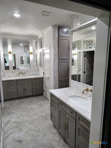 3299 Espada, New Braunfels, TX 78132