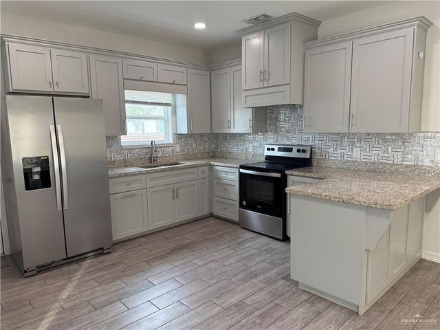 5908 Puffin Avenue, Mission, TX 78573