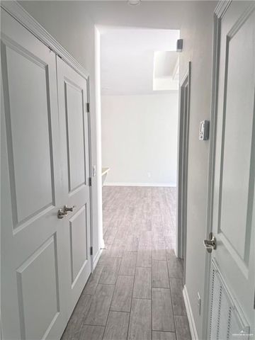 5908 Puffin Avenue, Mission, TX 78573