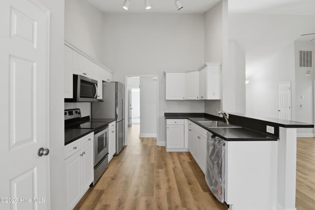 119 Woodford Road NE, Leland, NC 28451