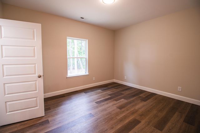1407 Mountain View Road, Benton, TN 37307