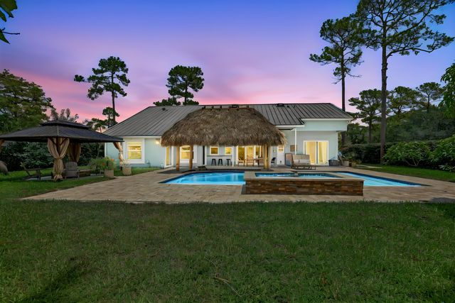 12925 Saint Davids Court, Wellington, FL 33414