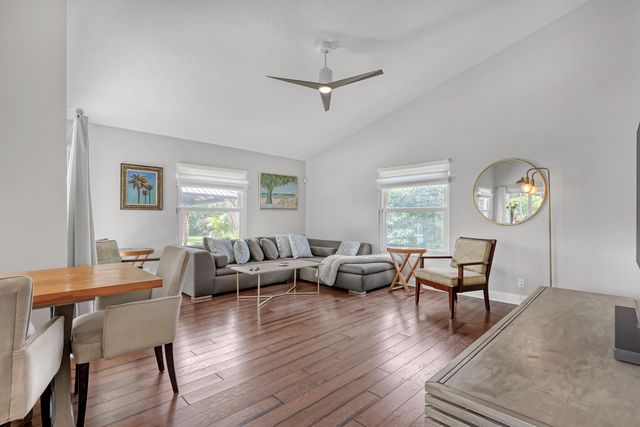 12925 Saint Davids Court, Wellington, FL 33414