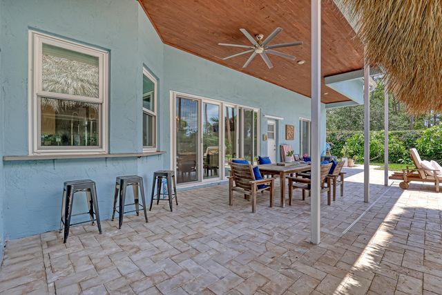 12925 Saint Davids Court, Wellington, FL 33414