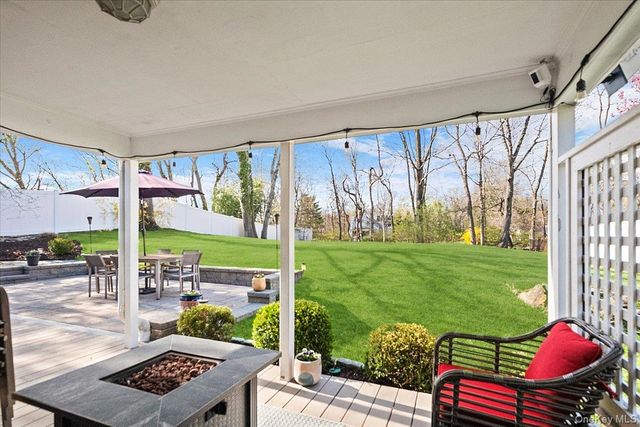 12 Collyer Place, White Plains, NY 10605