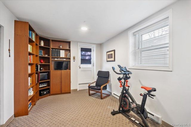 12 Collyer Place, White Plains, NY 10605