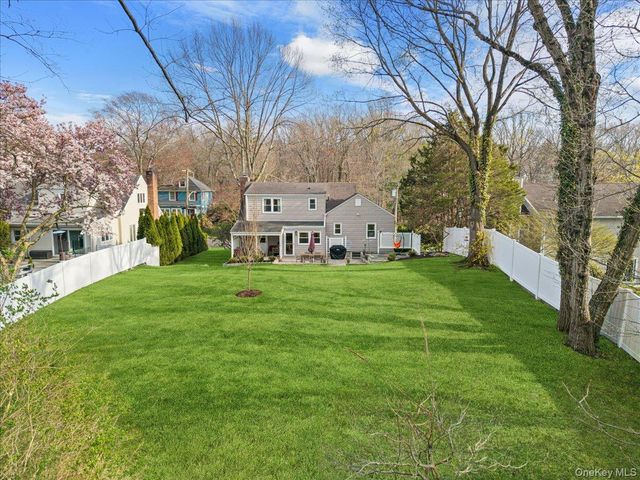 12 Collyer Place, White Plains, NY 10605