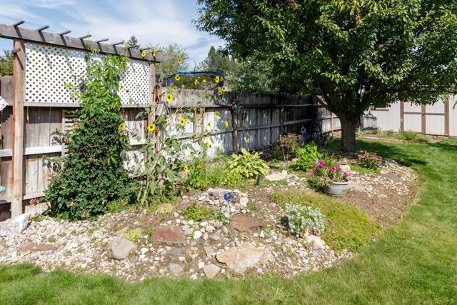 701 S Stevens St, Deer Park, WA 99006