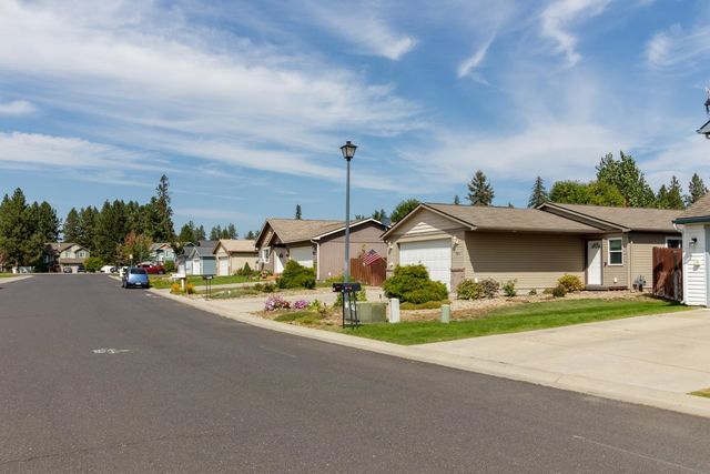 701 S Stevens St, Deer Park, WA 99006