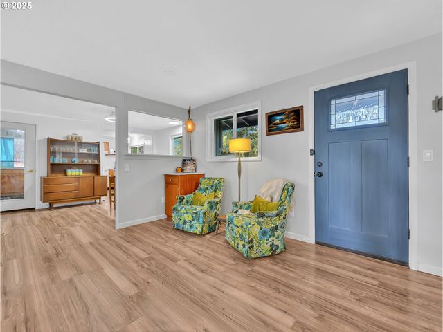 31738 Se HINMAN Ave, Estacada, OR 97023