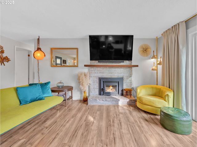 31738 Se HINMAN Ave, Estacada, OR 97023