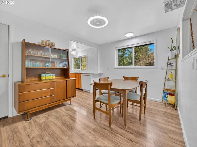 31738 Se HINMAN Ave, Estacada, OR 97023