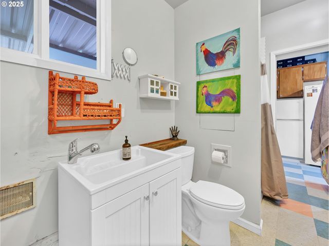 31738 Se HINMAN Ave, Estacada, OR 97023