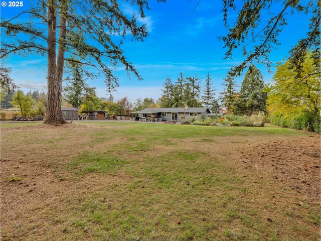 31738 Se HINMAN Ave, Estacada, OR 97023