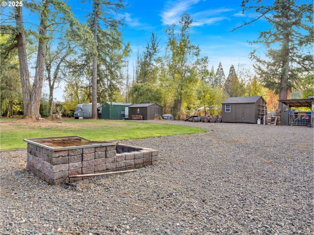 31738 Se HINMAN Ave, Estacada, OR 97023
