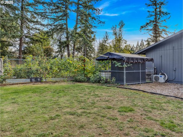 31738 Se HINMAN Ave, Estacada, OR 97023