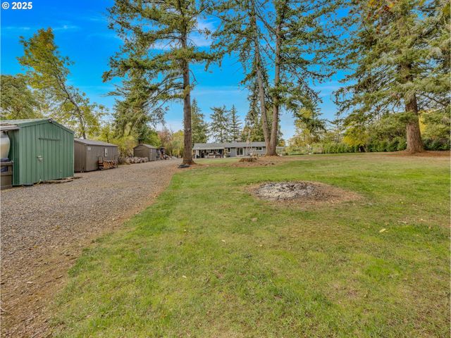 31738 Se HINMAN Ave, Estacada, OR 97023