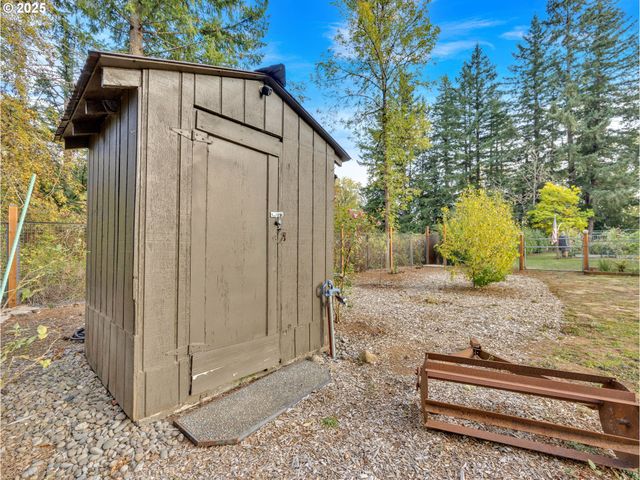 31738 Se HINMAN Ave, Estacada, OR 97023