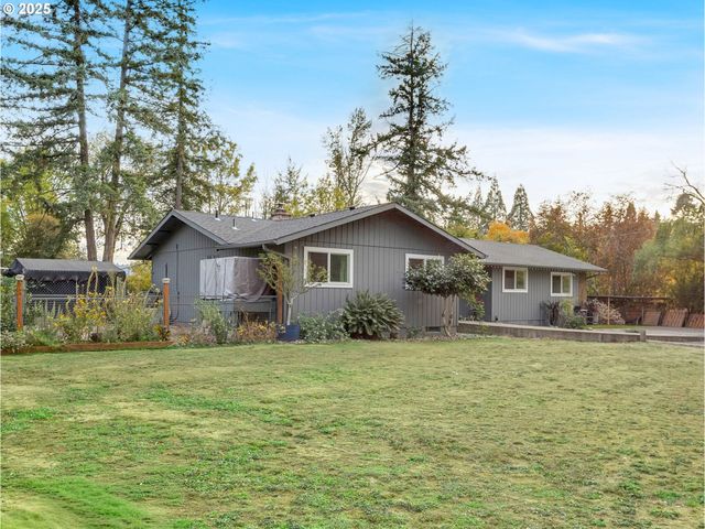 31738 Se HINMAN Ave, Estacada, OR 97023