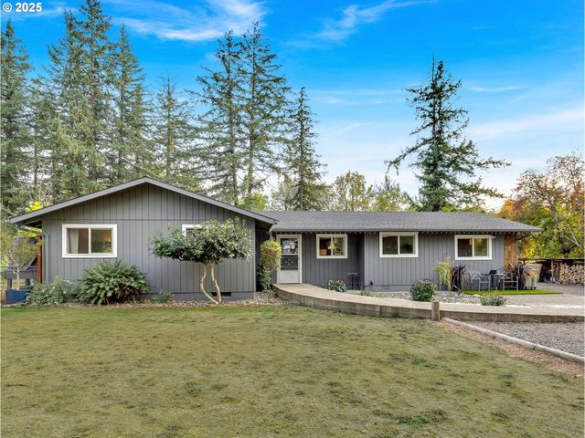 31738 Se HINMAN Ave, Estacada, OR 97023