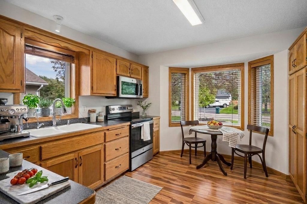 8986 Waconia Street NE, Blaine, MN 55449 — photo 2