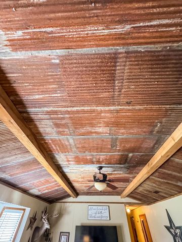 724 W Highway 11, Daingerfield, TX 75638